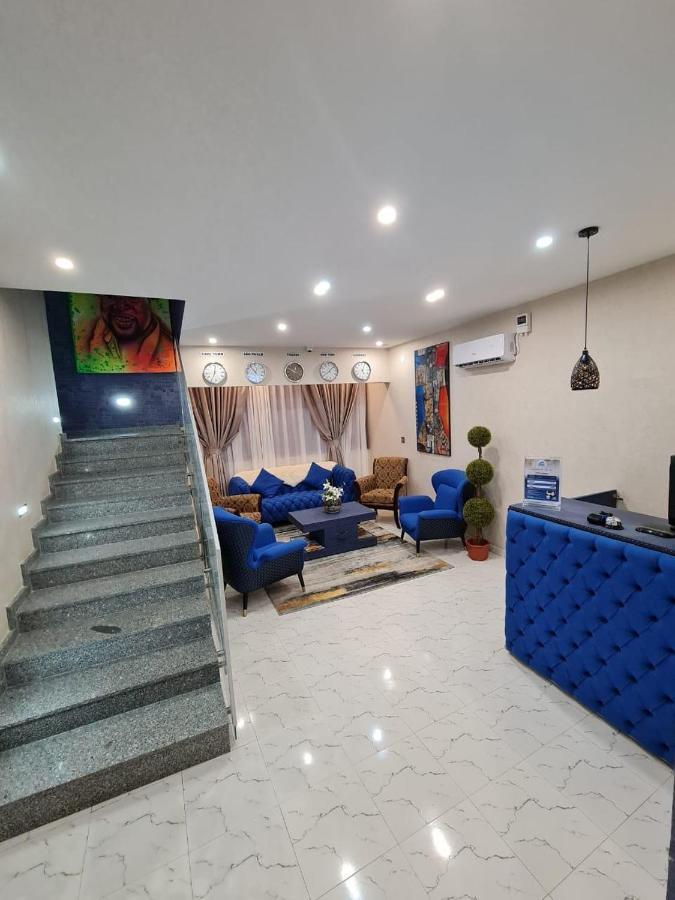 Отель Residencial Db Луанда  Экстерьер фото
